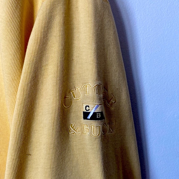 Yellow sweater - Picture 2 of 3